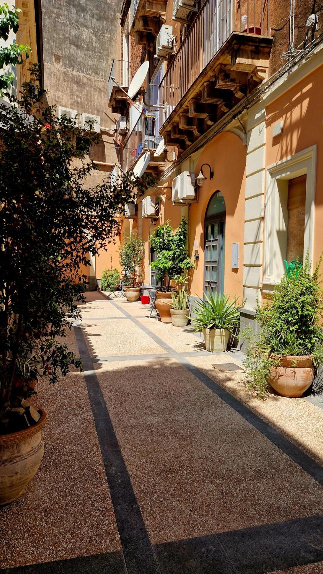 Borgo Santa Caterina - Fiera "Ventotto Holiday Home" Aeroporto di Catania Fontana Rossa Esterno foto